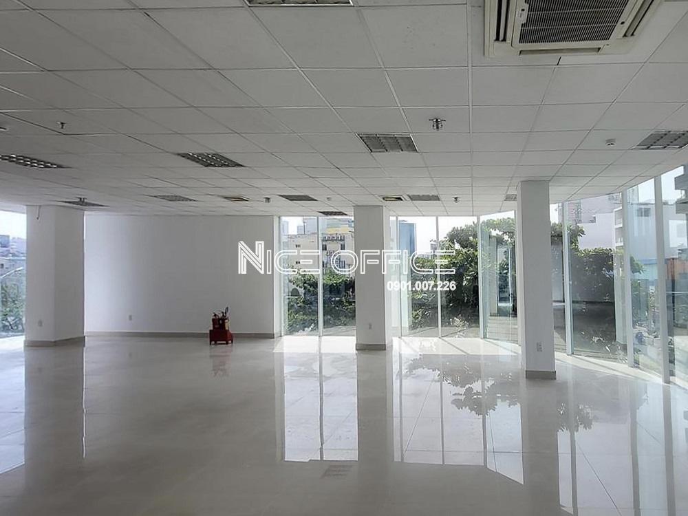 dien-tich-trong-cho-thue-van-phong-tai-gems-office-cong-hoa
