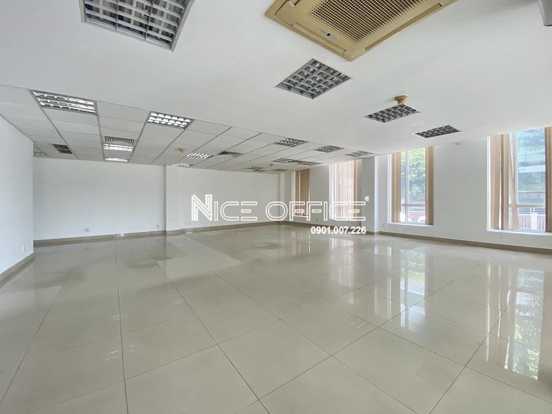 dien-tich-trong-cho-thue-van-phong-tai-toa-nha-hoang-trieu-building