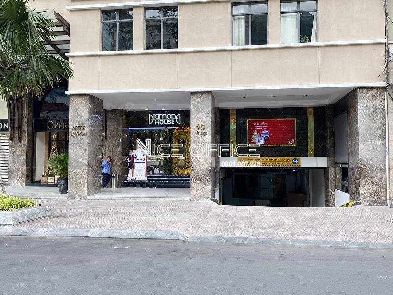 loi-xuong-ham-xe-tai-opera-view-building-quan-1