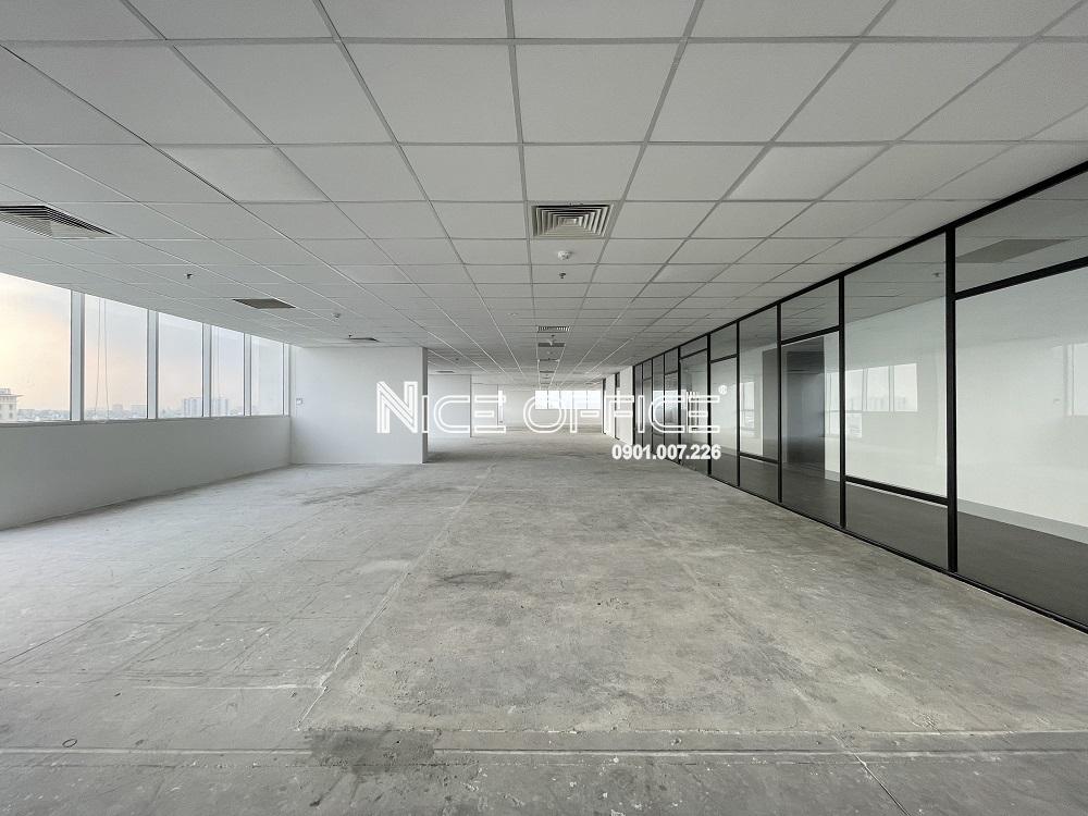 mat-bang-trong-cho-thue-tai-toa-nha-cong-hoa-garden-quan-tan-binh