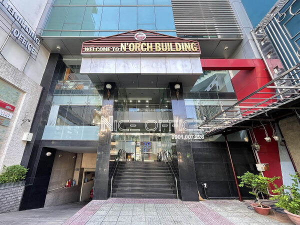 Mặt tiền tòa nhà Norch Building
