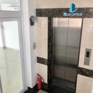 Thang máy tại tòa nhà Kappel Land quận Tân Bình