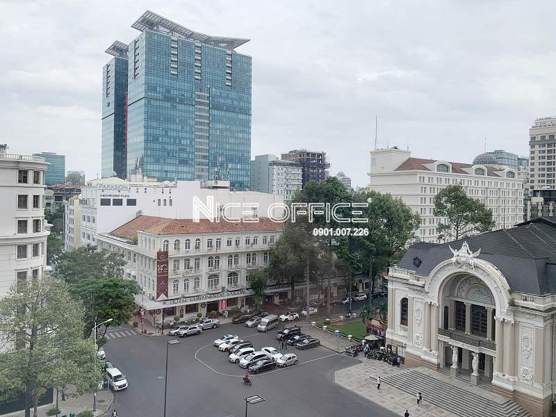 view-nha-hat-thanh-pho-tu-tang-5-toa-nha-opera-view-building