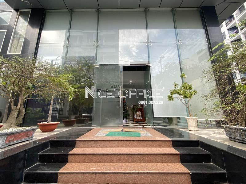 cong-chinh-toa-nha-green-country-building