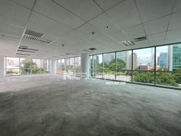 Diện tích trống cho thuê tại Centec Tower có view thông thoáng