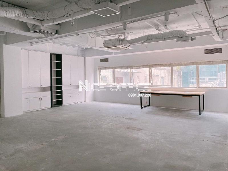 Mặt bằng trống cho thuê tại Lant Building