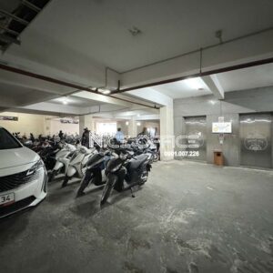 Hầm xem tại tòa nhà Safomec Building