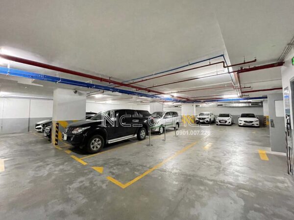 Khu vực để xe ô tô tòa nhà An Phong - AP Tower