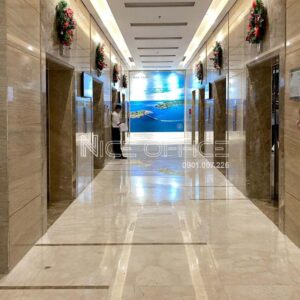 Khu vực thang máy tốc độ cao tại tòa nhà AB Tower