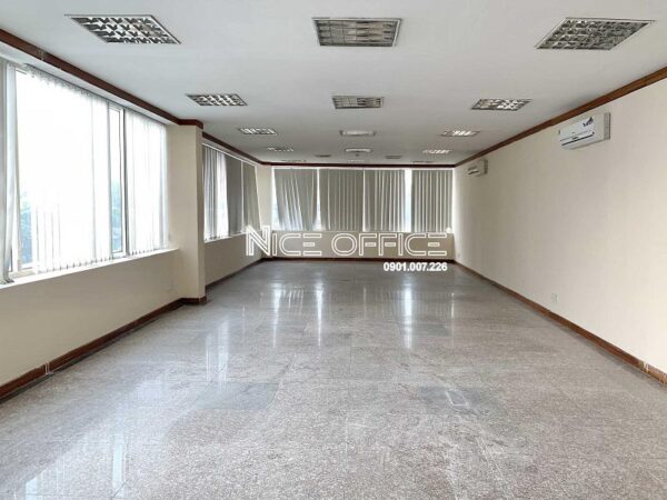 Mặt bằng trống cho thuê tại tòa nhà Safomec Building