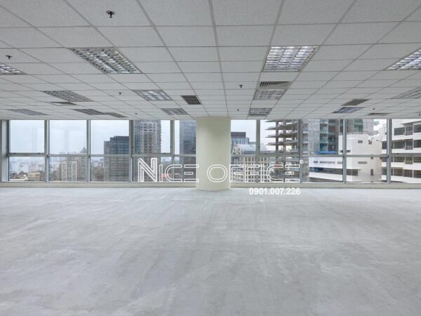 Mặt bằng trống tại tòa nhà Saigon Trade Center