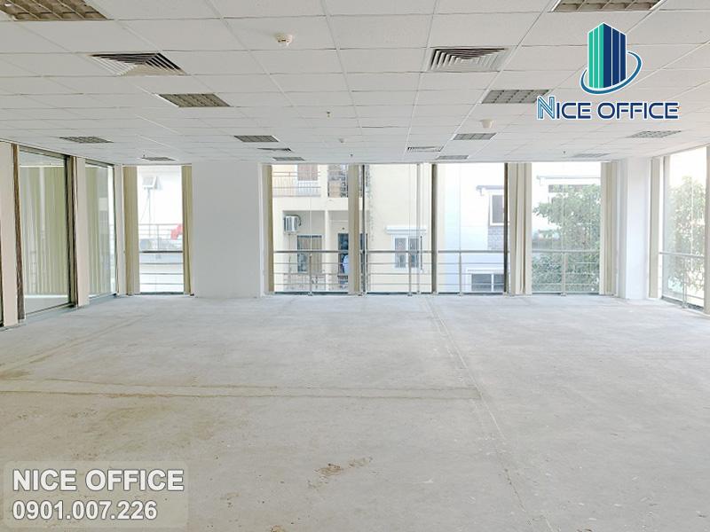 Mặt bằng trống cho thuê tại tầng 1 tòa nhà Nguyễn Lâm