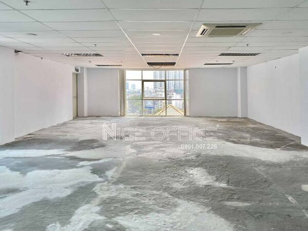 Mặt bằng trống cho thuê tại tòa nhà Ký Con Building