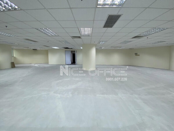 Mặt bằng trống tại tòa nhà Saigon Trade Center