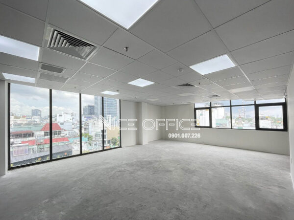 Mặt bằng trống cho thuê view thông thoáng tại EWork Building