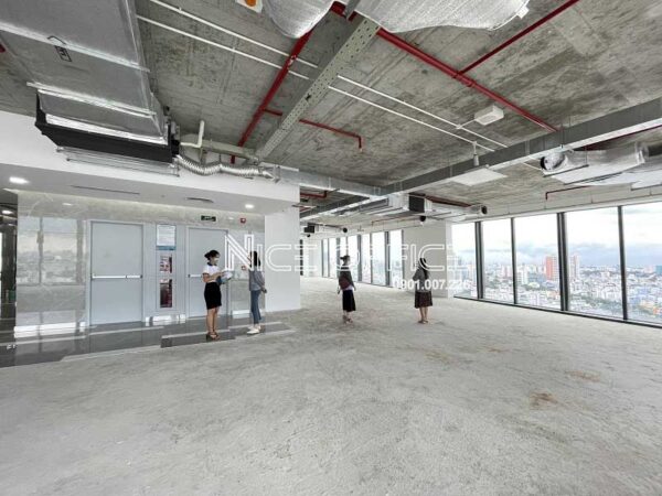 Nice Office giới thiệu khách hàng mặt bằng trống tại tòa nhà AP Tower
