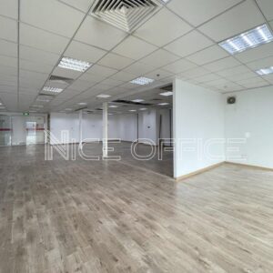Sàn văn phòng điển hình tại tòa nhà Pearl Plaza