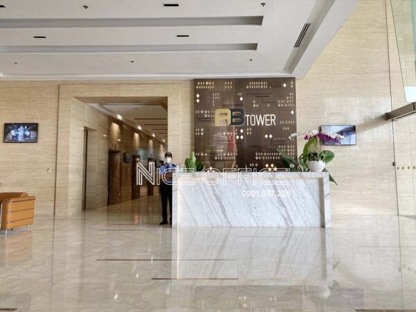 Sảnh lễ tân tại tòa nhà AB Tower