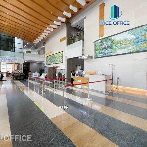 Sảnh đón khách tại tòa nhà MPlaza Saigon