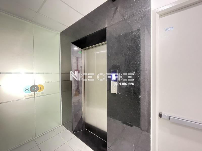 thang-may-tai-toa-nha-mily-building