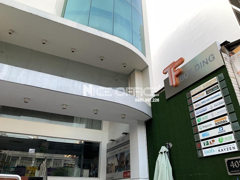 bang-ten-cong-ty-truoc-toa-nha-tf-building