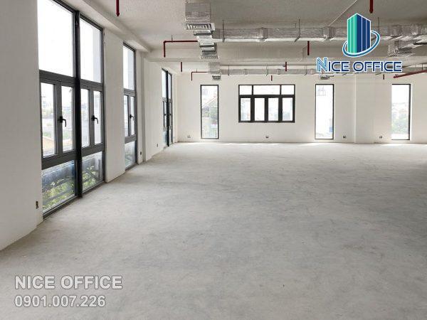 Diện tích trống tại tòa nhà The Hub luôn có cửa sổ thông thoáng