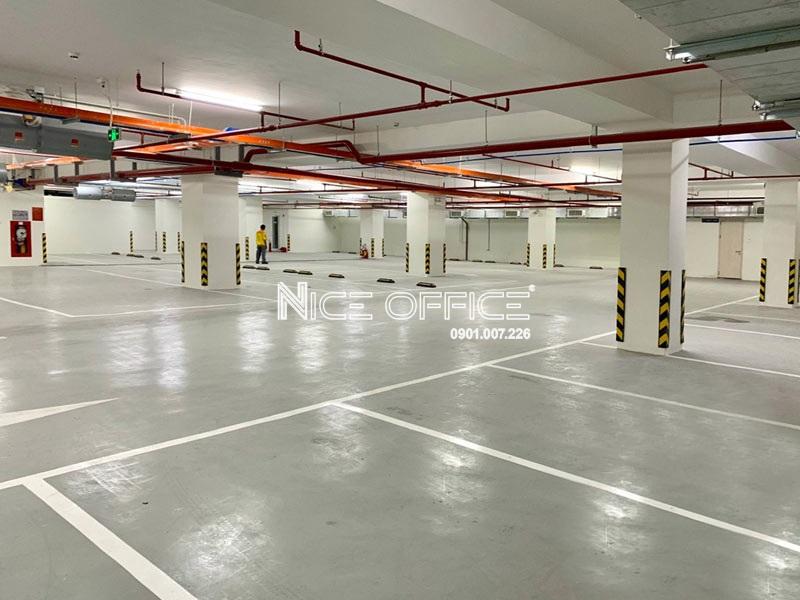 ham-gui-xe-toa-nha-tini-office-building