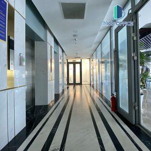 Hành lang chung tại mỗi tầng tòa nhà Mitalab Building