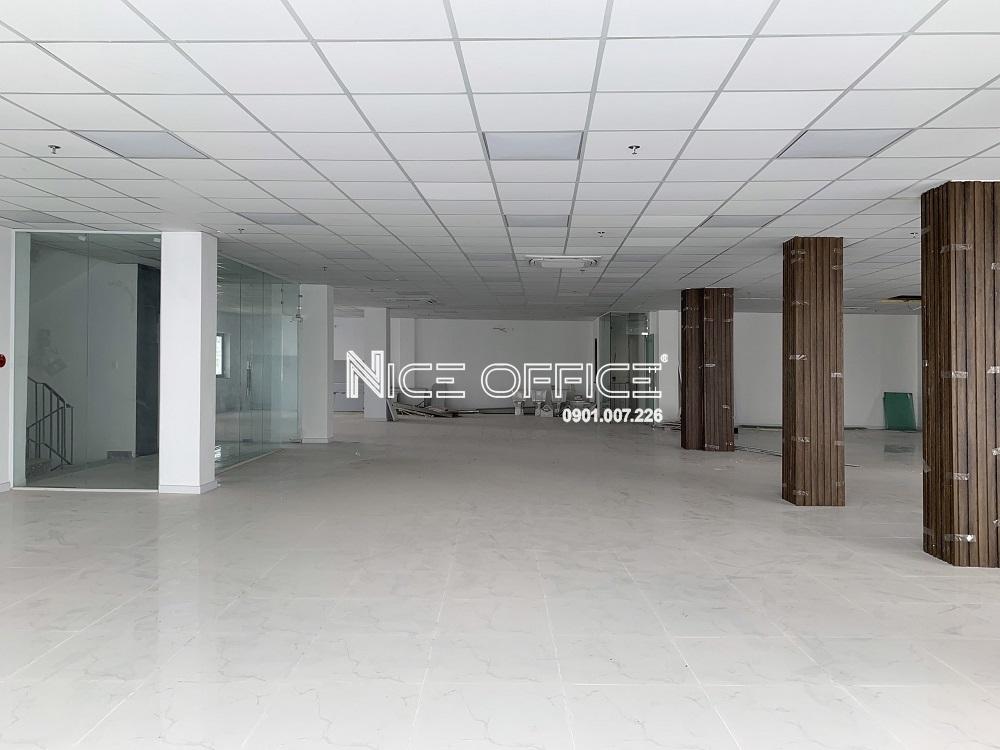 mat-bang-trong-dien-hinh-tai-toa-nha-19-21-tan-cang