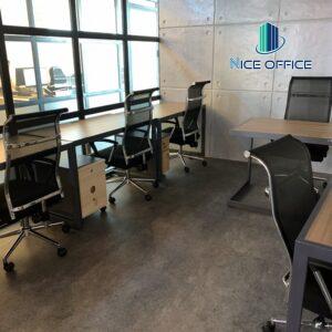 Phòng làm việc 5 chỗ tại Century Building