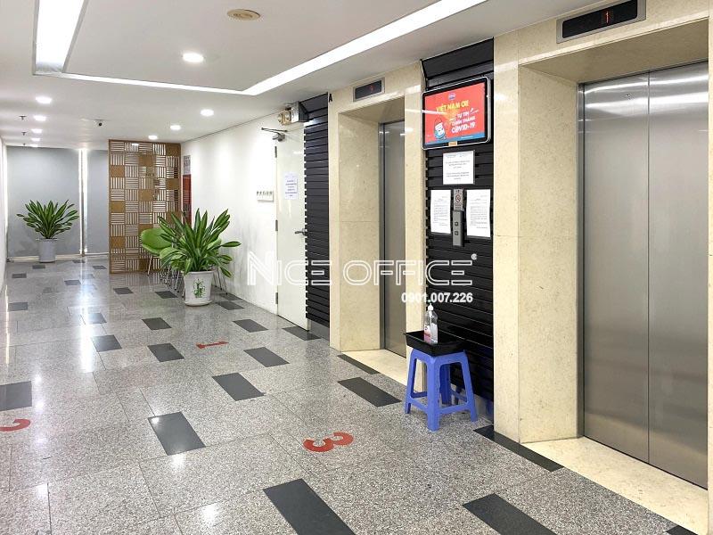 sanh-thang-may-tai-tang-tret-toa-nha-beautiful-saigon