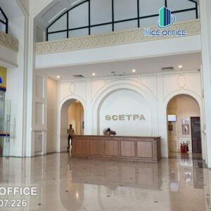 Sảnh trệt và lễ tân tại tòa nhà Scetpa Building