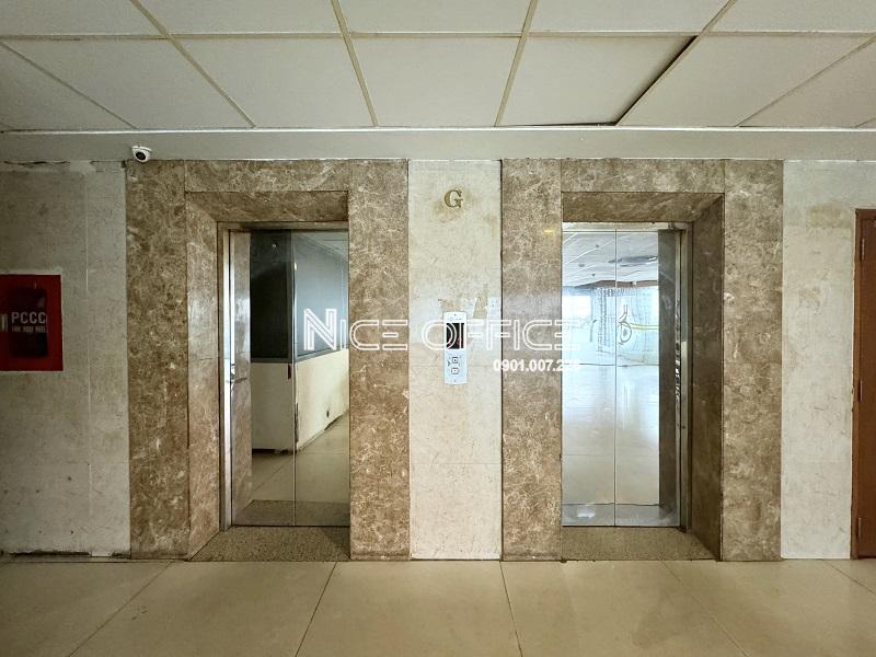 hai-thang-may-tai-toa-nha-dai-thanh-binh-quan-5