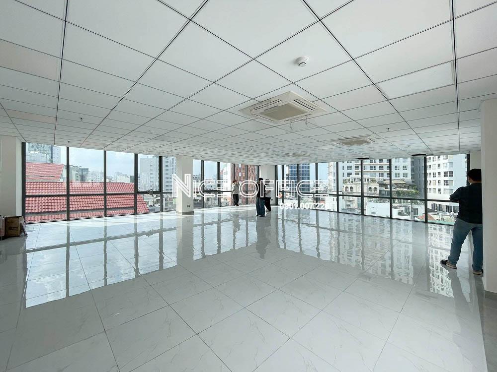 mat-bang-trong-cho-thue-tai-phuc-long-building