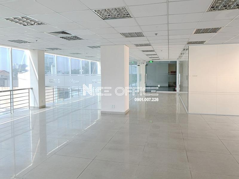 mat-bang-trong-cho-thue-tai-toa-nha-halo-building-mai-thi-luu