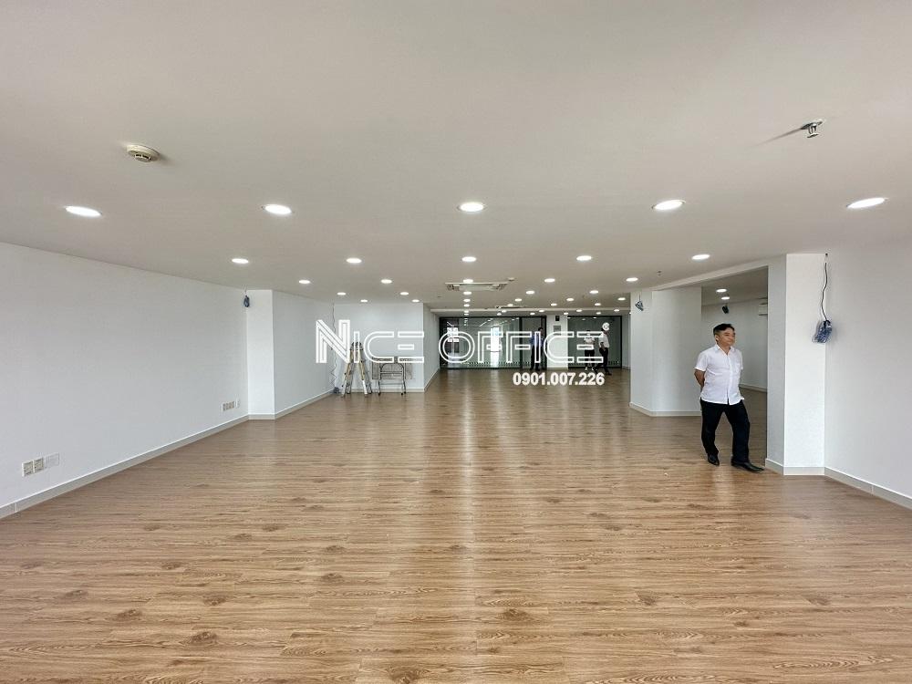 san-van-phong-dien-hinh-tai-toa-nha-pn-techcons-building