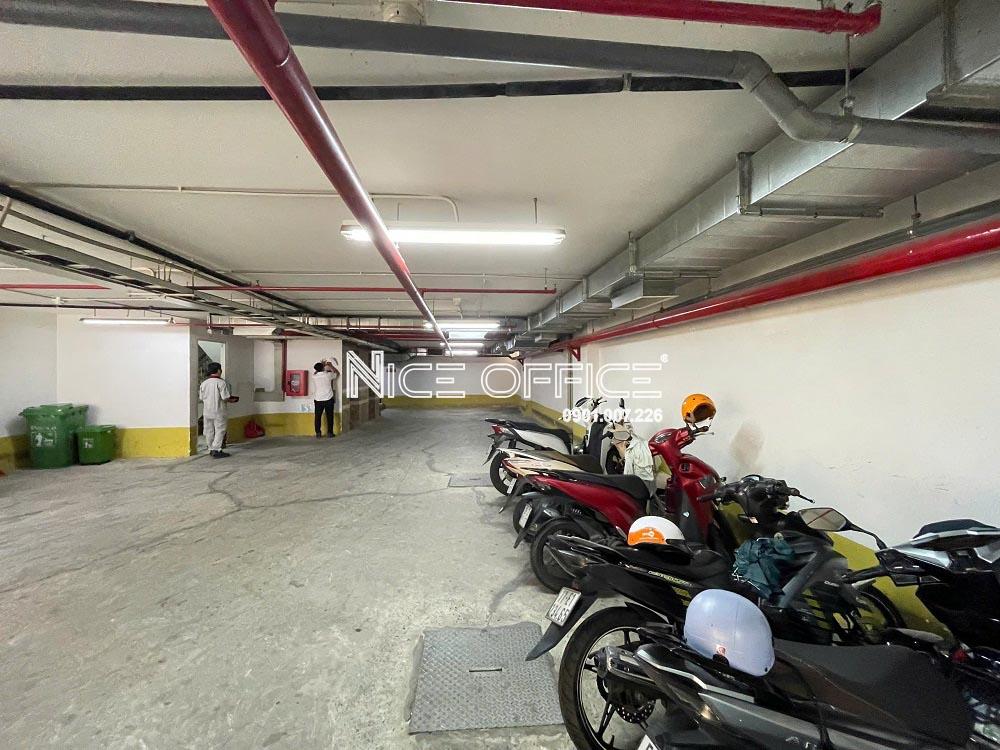 ham-xe-tai-toa-nha-more-dlight