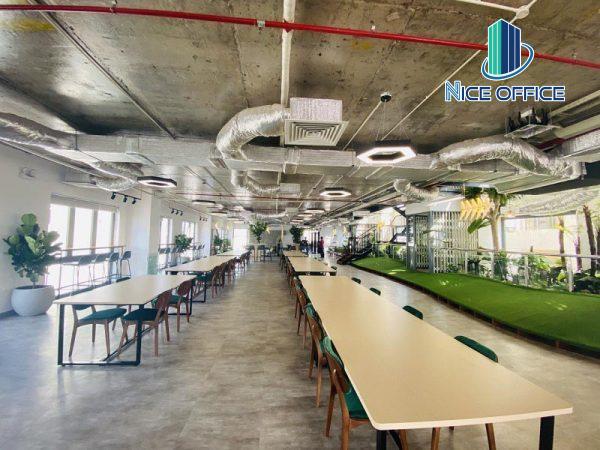 Khu vực chỗ ngồi linh hoạt tại Kairos quận 1