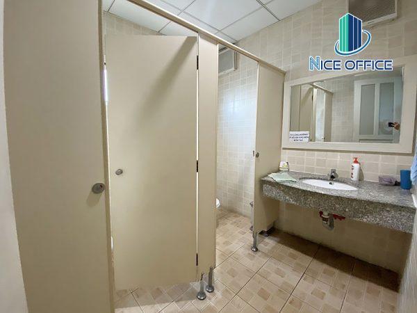 Nhà vệ sinh Nữ tại Kicotrans 2 Building