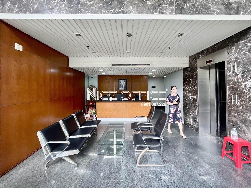 sanh-don-khach-tai-lta-building