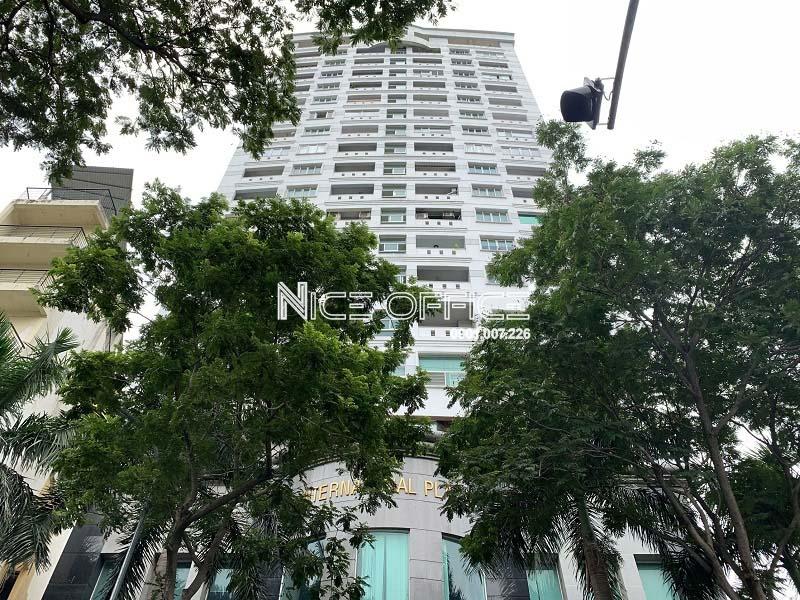 toa-nha-international-plaza-duong-pham-ngu-lao-quan-1