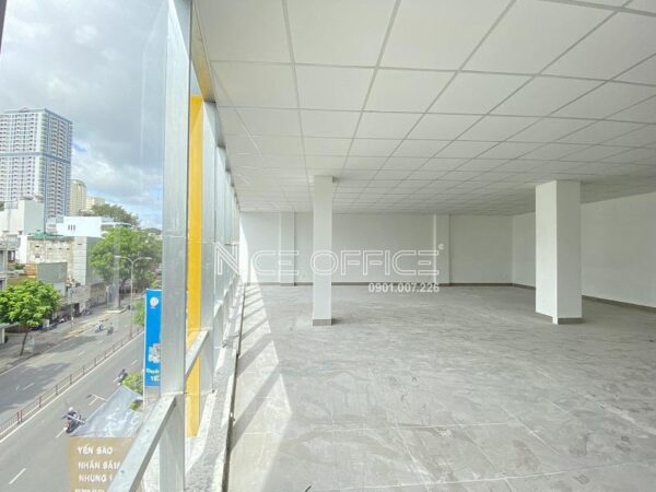 Diện tích trống cho thuê view mặt trước tại tòa nhà STA 3 Tháng 2