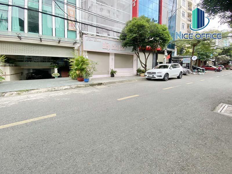 Đường Lê Trung Nghĩa phía trước tòa nhà Nam Hải Building