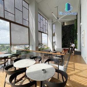 Khu vực lounge Cafe sử dụng chung khi đặt văn phòng tại tòa nhà Worc@q2 Building