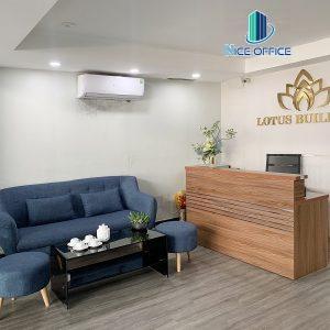 Khu vực tiếp khách chung và lễ tân tại tòa nhà Lotus Building quận Tân Bình