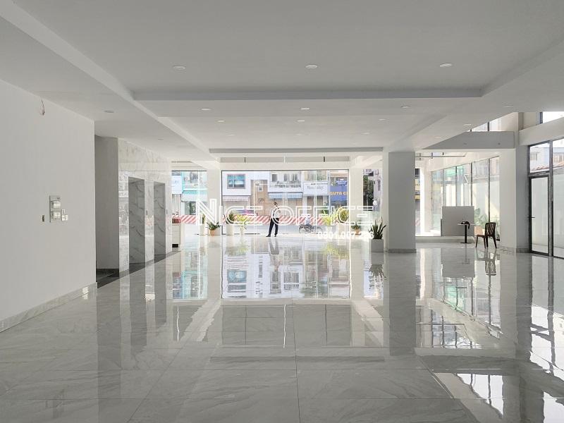 TÒA NHÀ QUEEN BUILDING - Hình ảnh 3