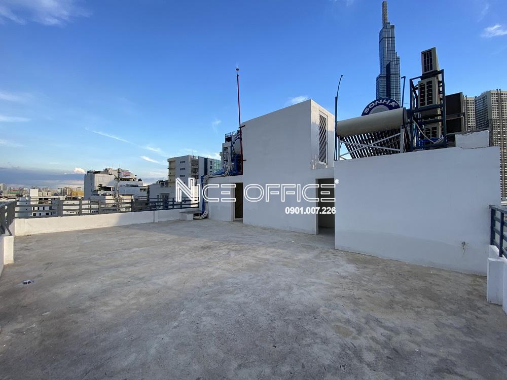 san-thuong-tai-toa-nha-lux-home-building