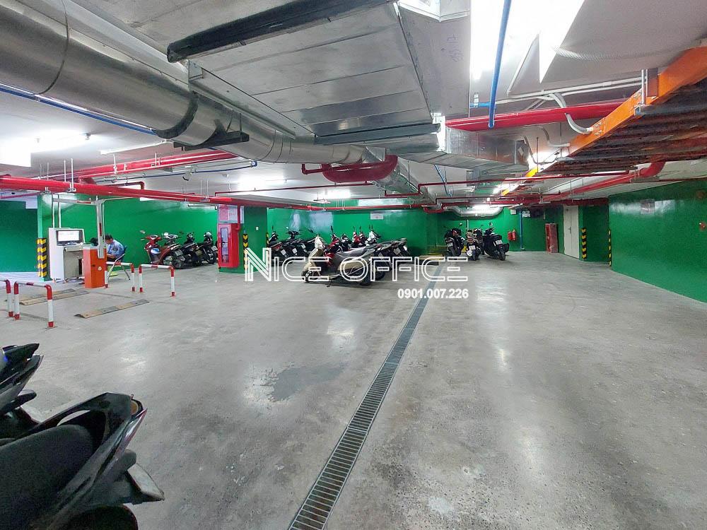 ham-xe-tai-toa-nha-the-six8-building