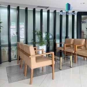 Khu vực chờ đón khách tại tòa nhà Jabooda Building quận Tân Bình