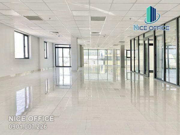 Mặt bằng trống cho thuê giá tốt tại tòa nhà Green Tower quận Phú Nhuận